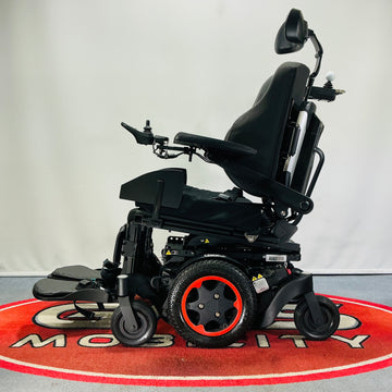 Quickie Q500M Powerchair Electric Wheelchair with attendant control