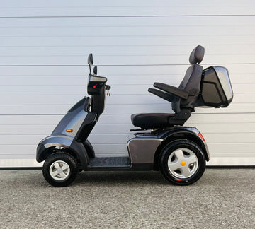 TGA Breeze S4 Mobility Scooter Buggy - Only done 1 mile!